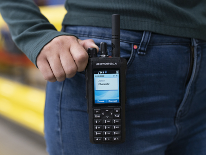 MOTOTRBO A COMPLETE
END-TO-END SOLUTION